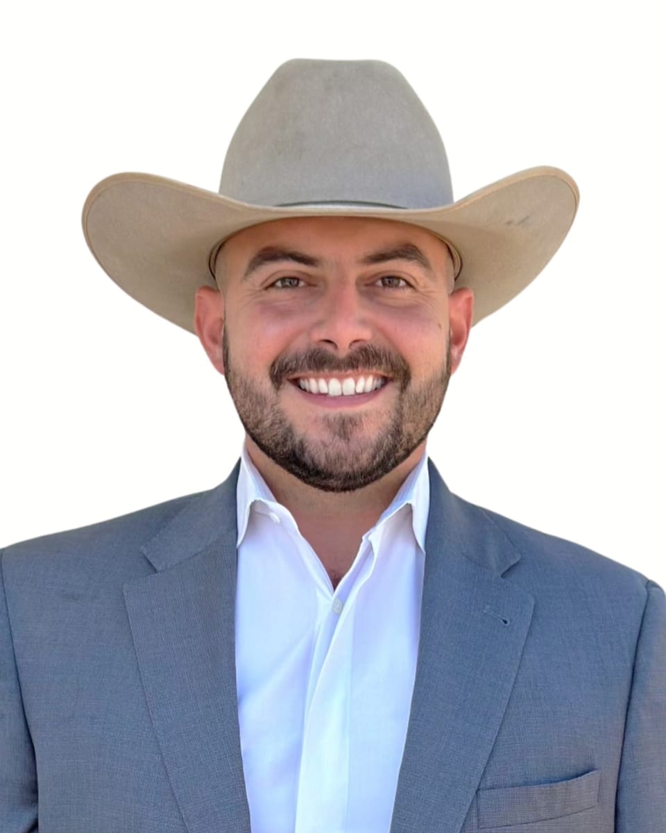 Adam Arteaga